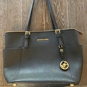 Michael Kors Tote